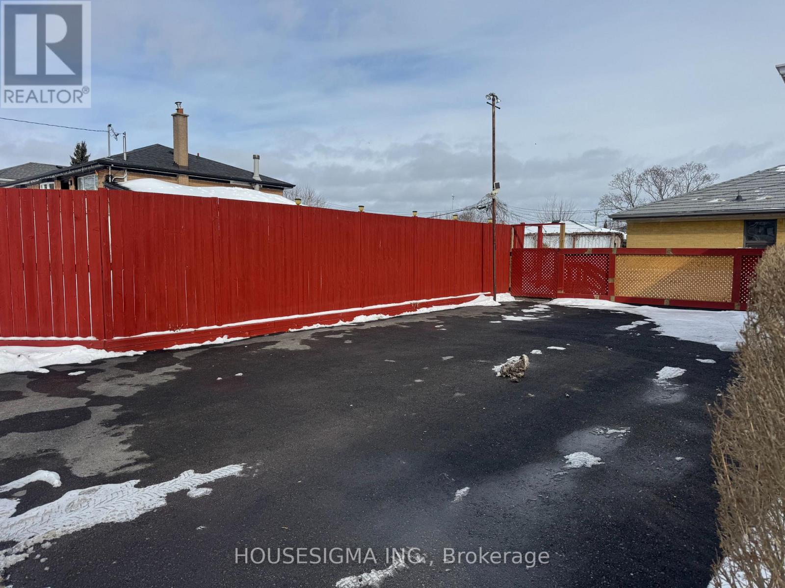 1357 Sharbot - Basement Street, Oshawa, Ontario  L1J 1K1 - Photo 2 - E12790114