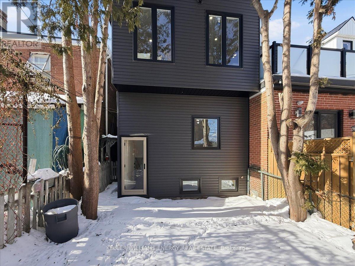 25 Spring Grove Avenue, Toronto, Ontario  M6N 3H2 - Photo 38 - W12788632