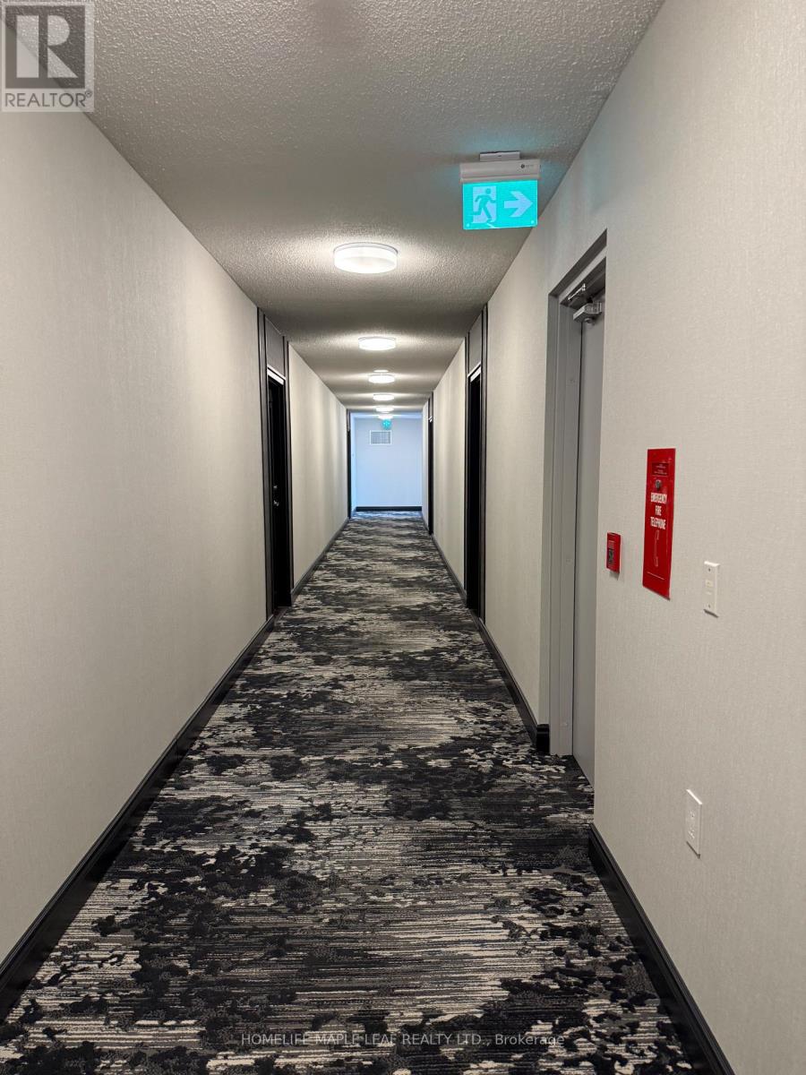 1304 - 200 Burnhamthorpe Road E, Mississauga, Ontario  L5A 4L4 - Photo 29 - W12790108