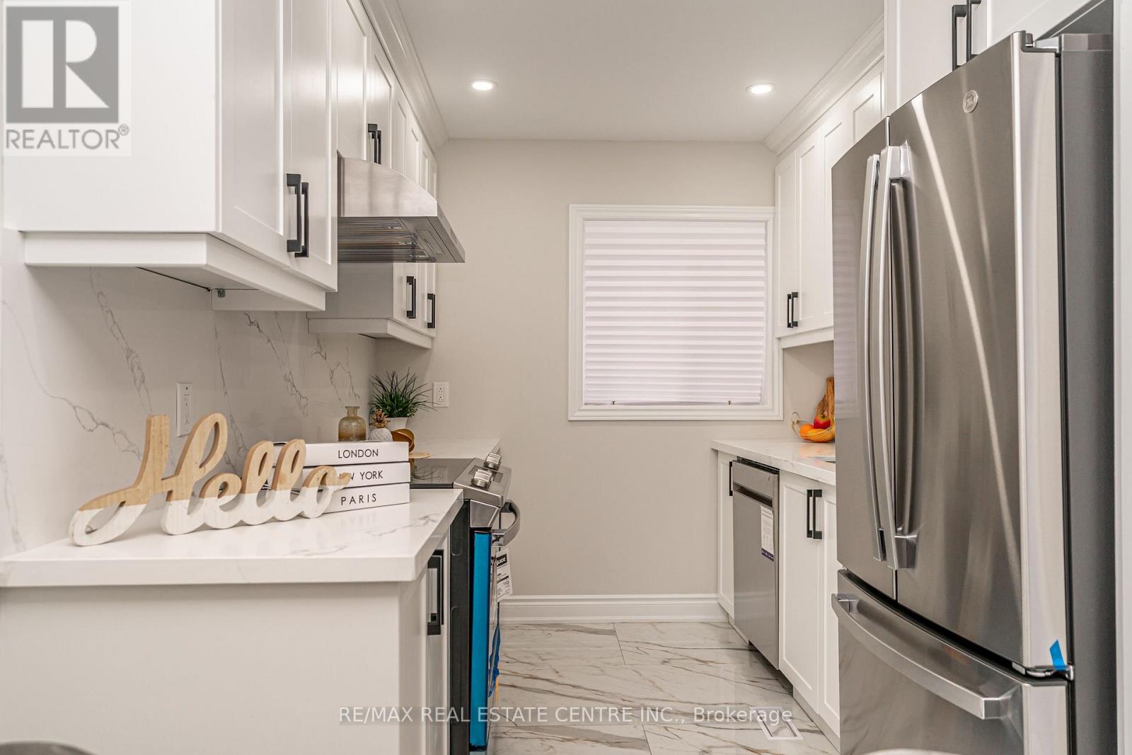 20 Hayden Court, Brampton, Ontario  L6S 1Y3 - Photo 12 - W12789396