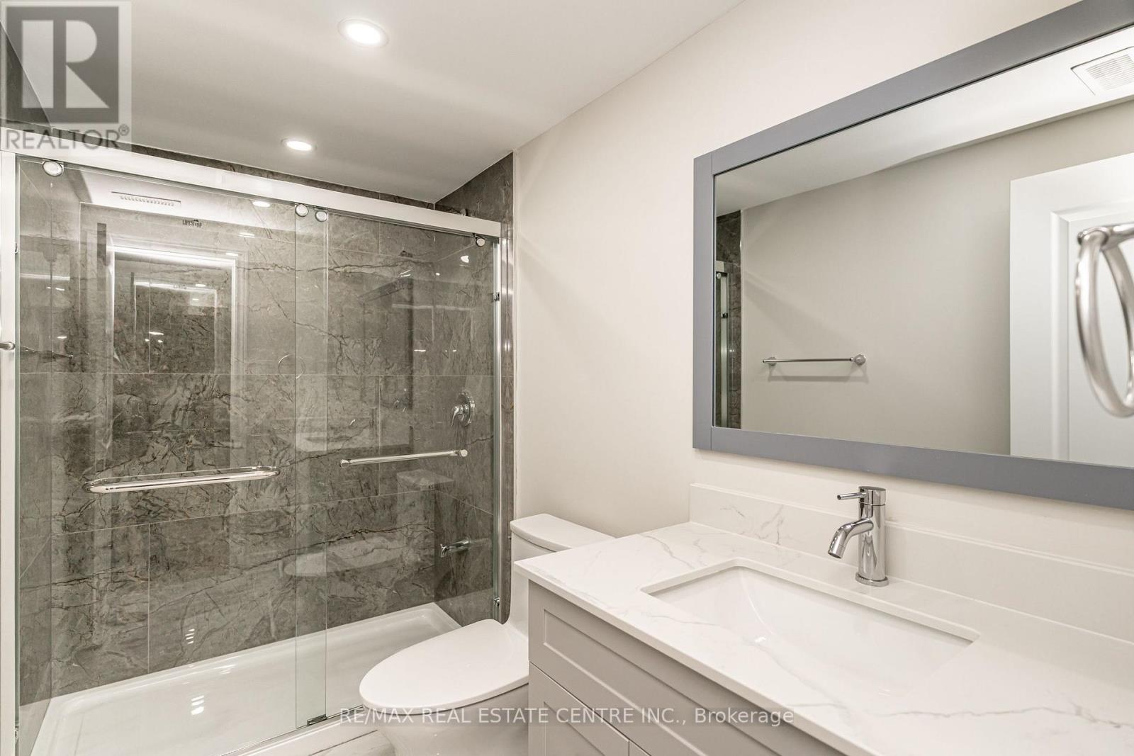 20 Hayden Court, Brampton, Ontario  L6S 1Y3 - Photo 36 - W12789396