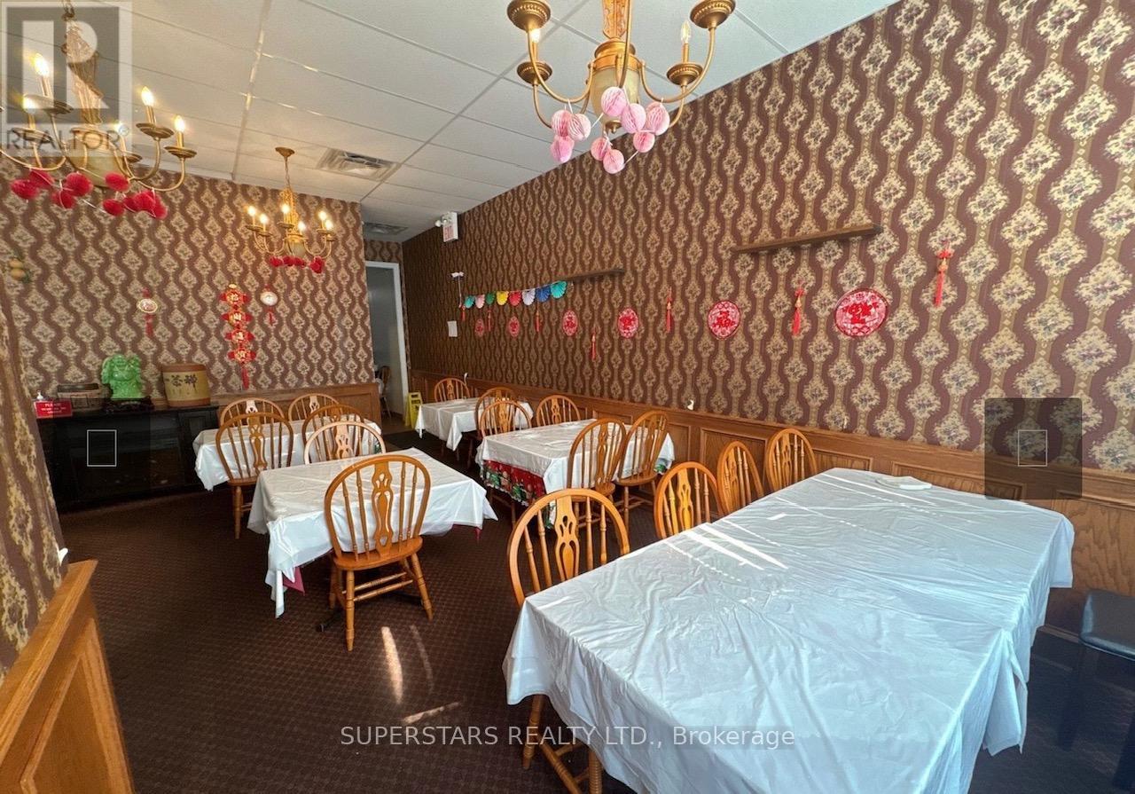 Grnd Floor - 5689 Main Street, Niagara Falls, Ontario  L2G 5Z3 - Photo 3 - X12790122