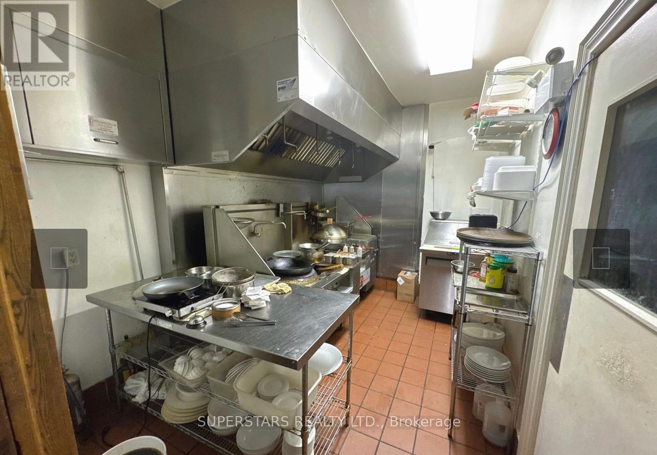 Grnd Floor - 5689 Main Street, Niagara Falls, Ontario  L2G 5Z3 - Photo 6 - X12790122