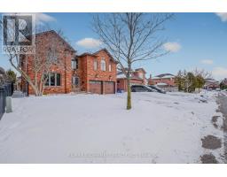 41 CANDOR CRESCENT, Hamilton, Ontario