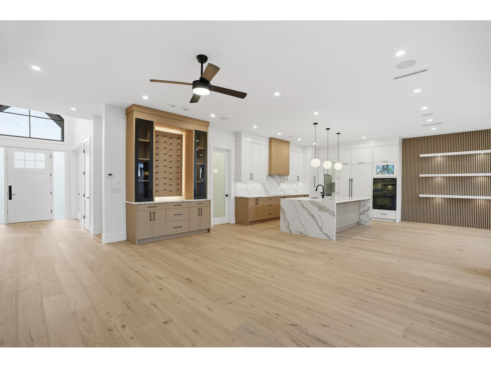 2710 202 Street, Langley, British Columbia  V2Z 0B6 - Photo 7 - R3088288