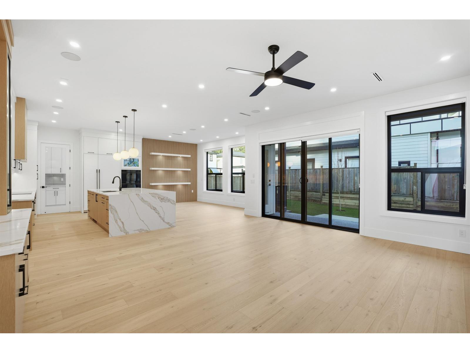 2710 202 Street, Langley, British Columbia  V2Z 0B6 - Photo 8 - R3088288