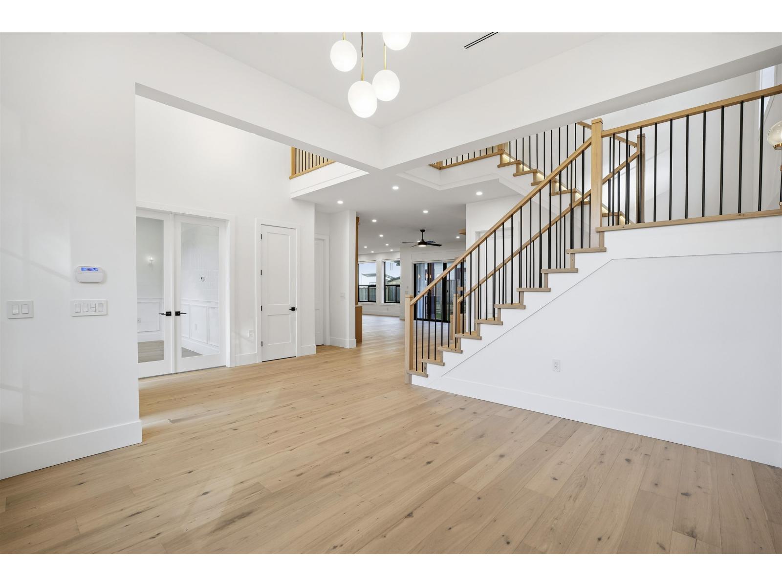 2710 202 Street, Langley, British Columbia  V2Z 0B6 - Photo 4 - R3088288