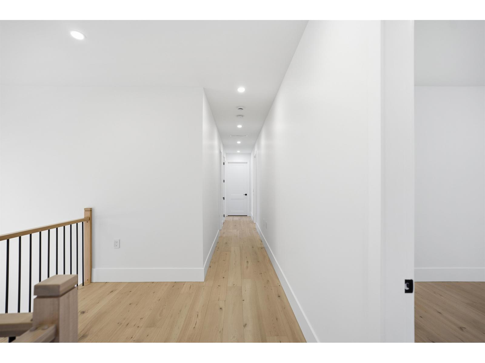 2710 202 Street, Langley, British Columbia  V2Z 0B6 - Photo 19 - R3088288