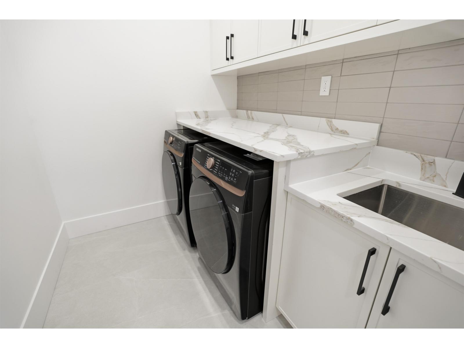 2710 202 Street, Langley, British Columbia  V2Z 0B6 - Photo 32 - R3088288