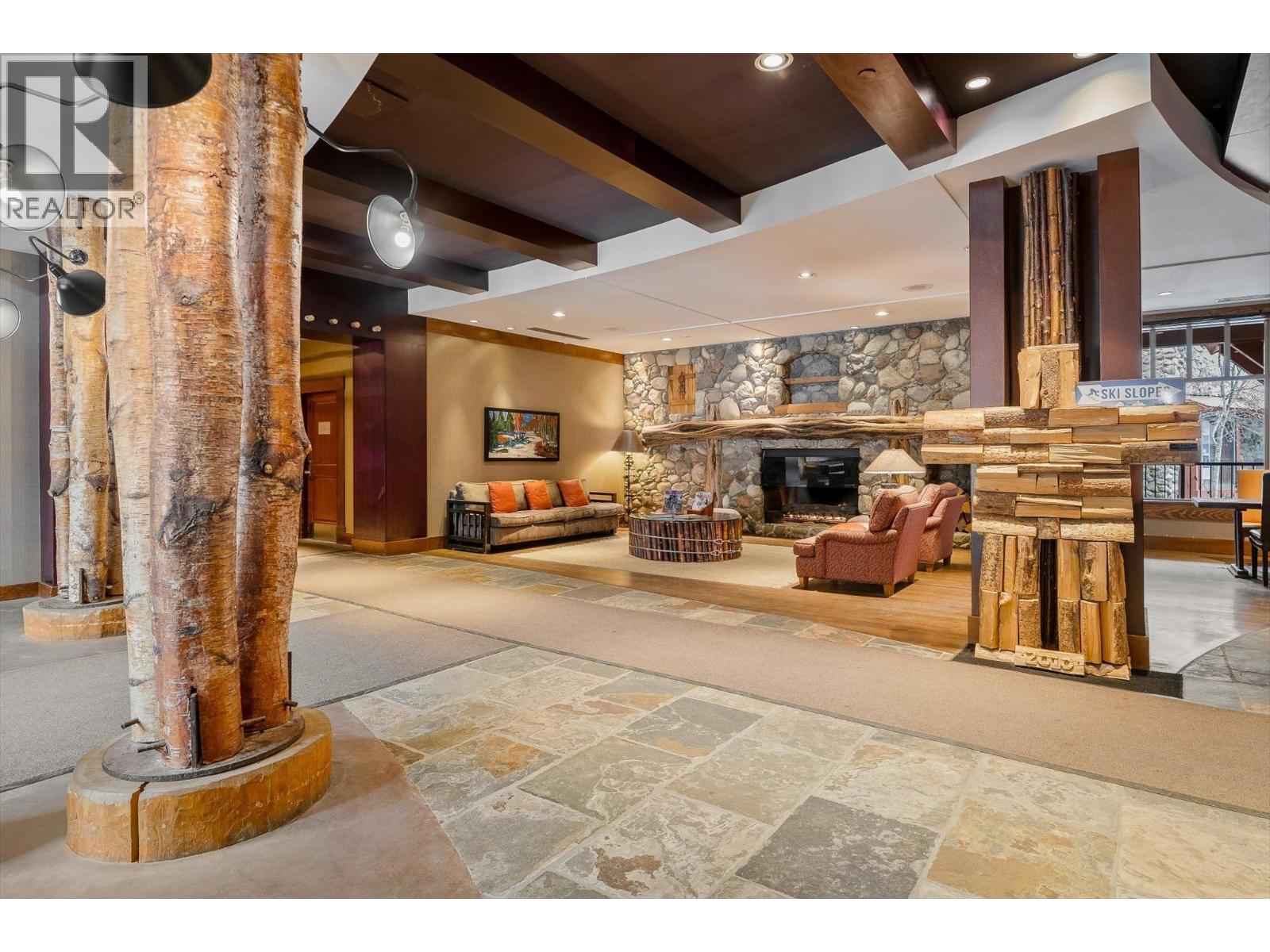 401a 2036 London Lane, Whistler, British Columbia  V8E 0N7 - Photo 9 - R3090046