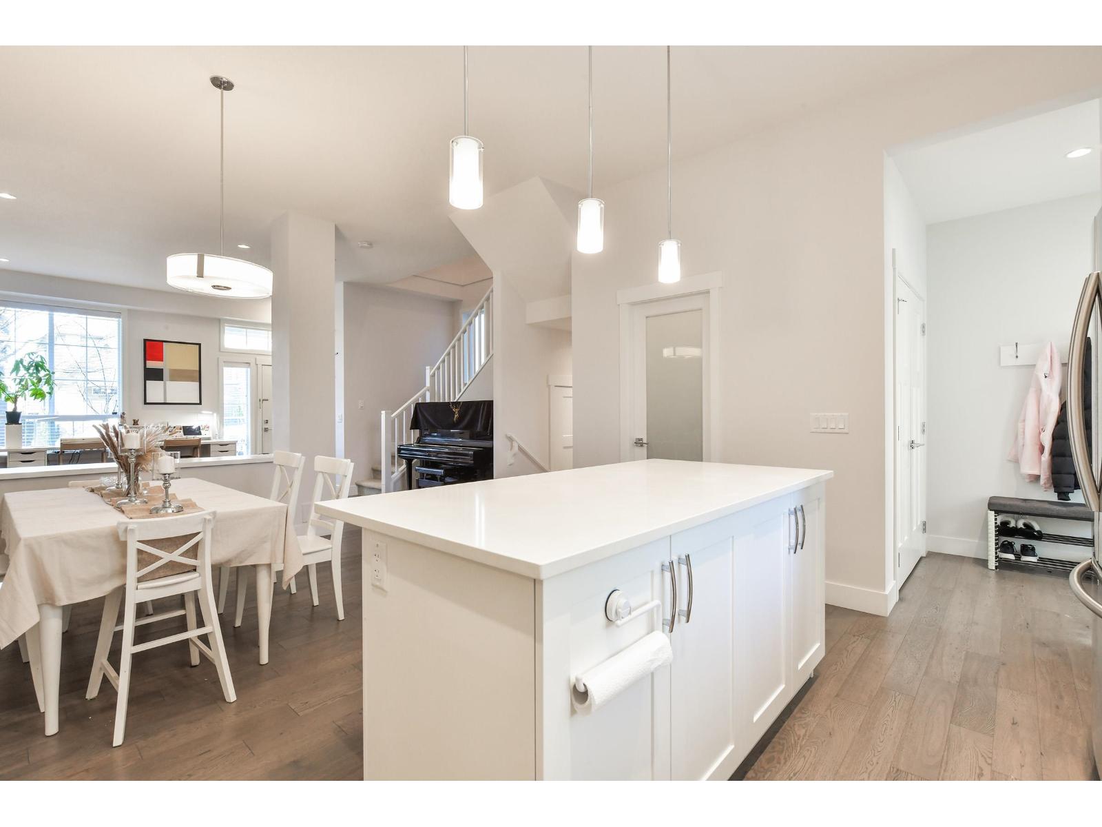 2136 165b Street, Surrey, British Columbia  V3Z 0V6 - Photo 12 - R3087884