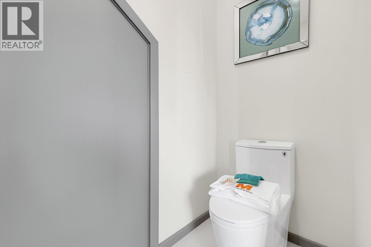 1 3547 E Georgia Street, Vancouver, British Columbia  V5K 2L9 - Photo 13 - R3083379