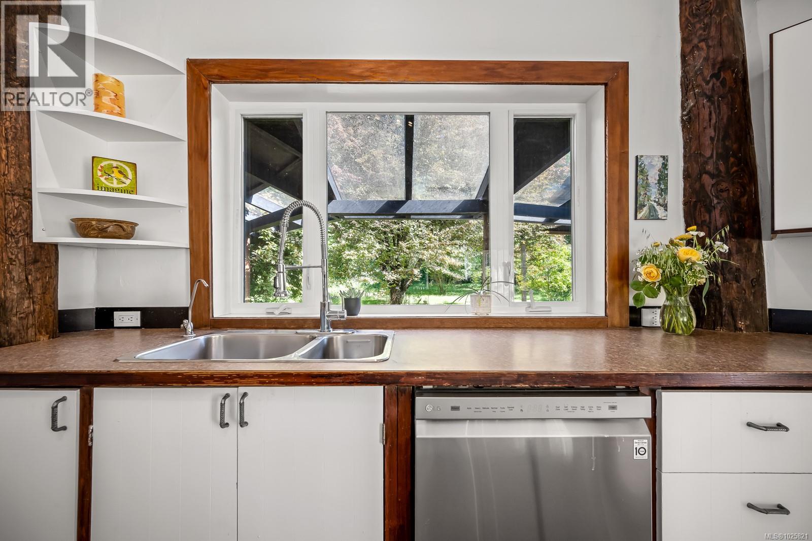 1885 Central Rd, Hornby Island, British Columbia  V0R 1Z0 - Photo 54 - 1025821