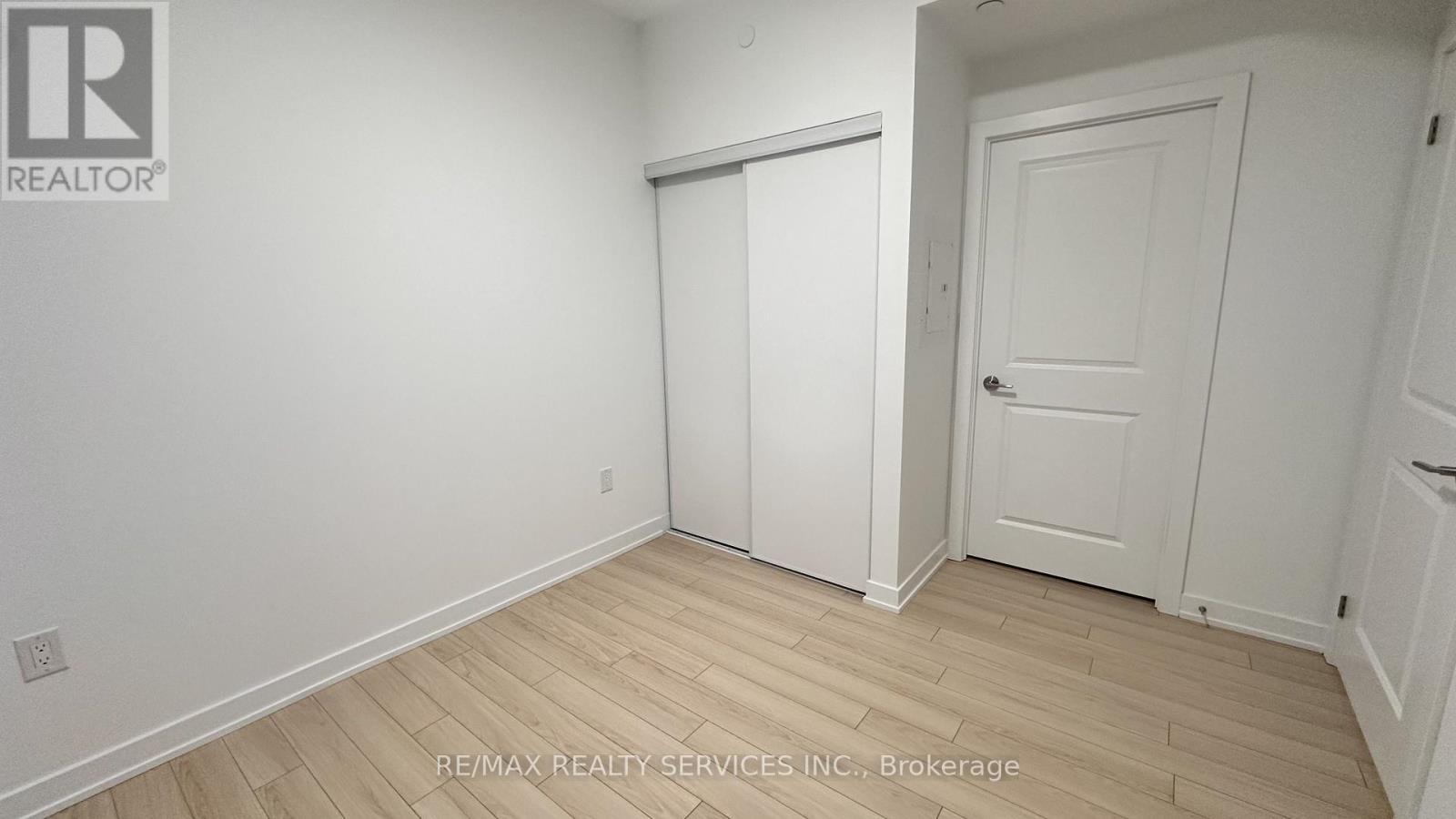 1216 - 15 Skyridge Drive, Brampton, Ontario  L6P 4S3 - Photo 12 - W12790136