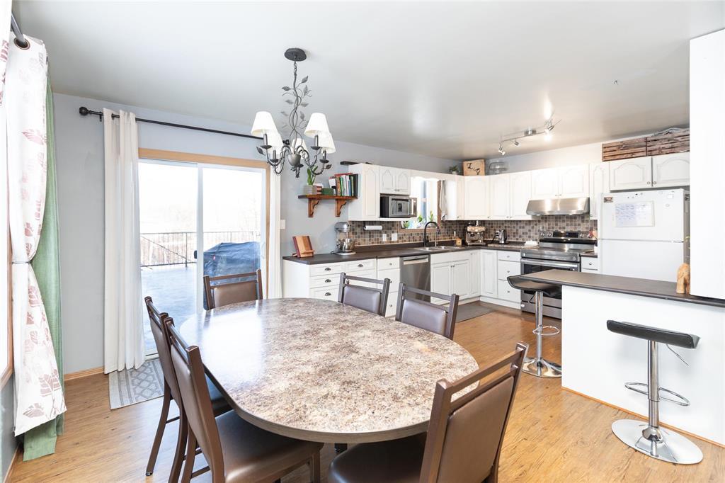 54 Bluebell Road, Mitchell, Manitoba  R5G 2L9 - Photo 8 - 202602485