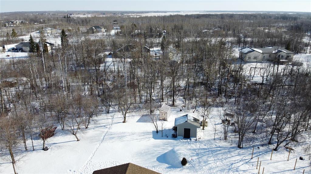 54 Bluebell Road, Mitchell, Manitoba  R5G 2L9 - Photo 41 - 202602485