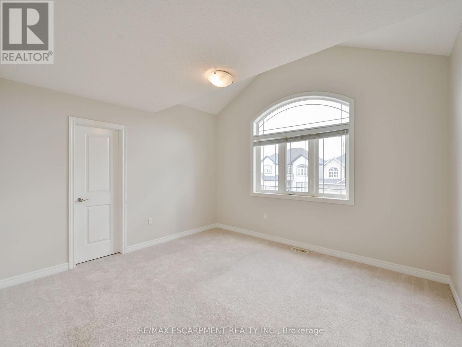 56 Dolomiti Court, Hamilton, Ontario  L0R 1P0 - Photo 30 - X12790140