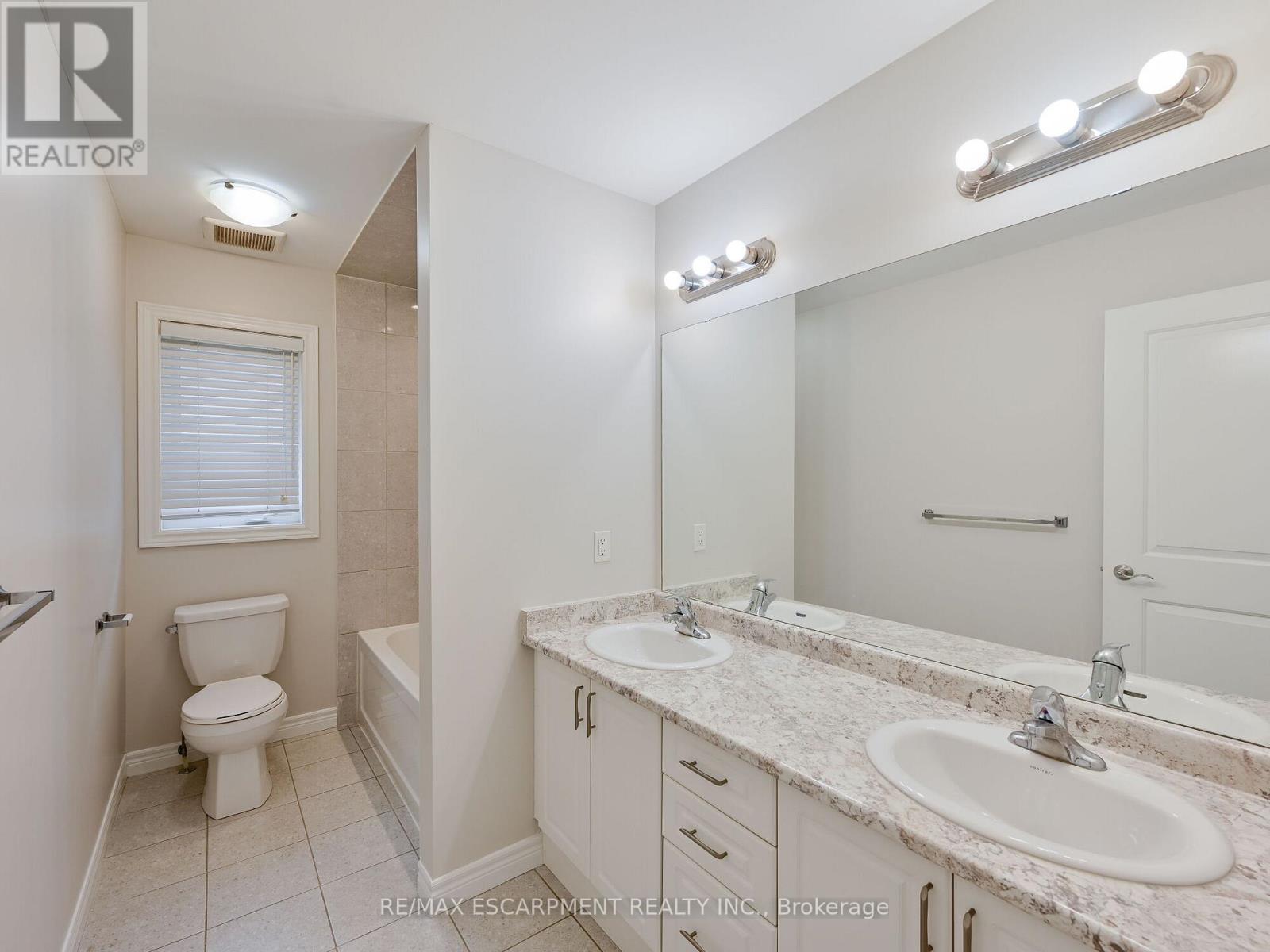 56 Dolomiti Court, Hamilton, Ontario  L0R 1P0 - Photo 32 - X12790140