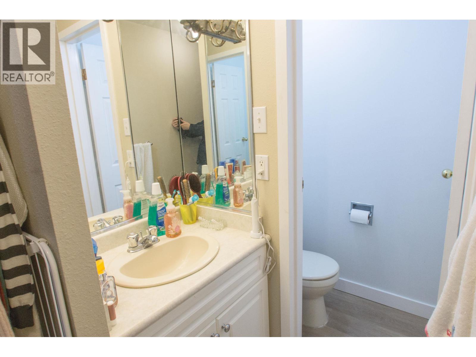 Listing Picture 21 of 21 : 112 3411 SPRINGFIELD DRIVE, Richmond / 烈治文 - 魯藝地產 Yvonne Lu Group - MLS Medallion Club Member