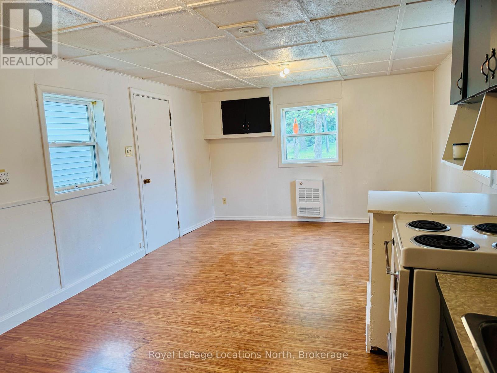 177 Collingwood Street, Clearview, Ontario  L0M 1G0 - Photo 19 - S12790144