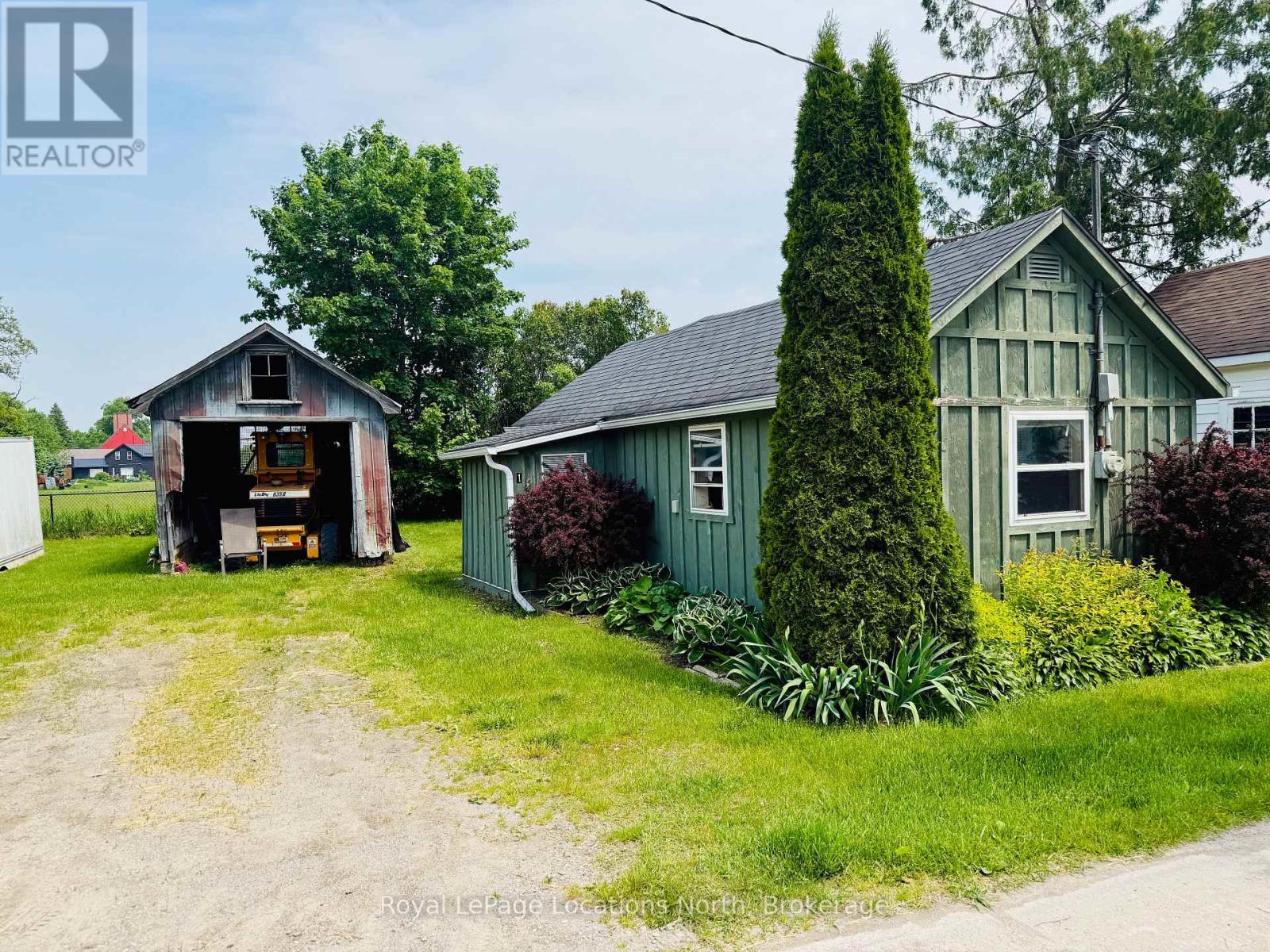 177 Collingwood Street, Clearview, Ontario  L0M 1G0 - Photo 5 - S12790144