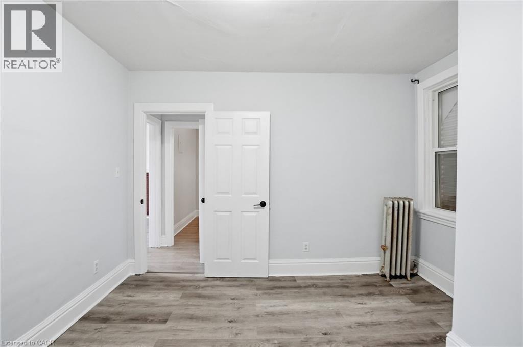 1 Fairholt Road N Unit# 11, Hamilton, Ontario  L8M 1C1 - Photo 13 - 40805018