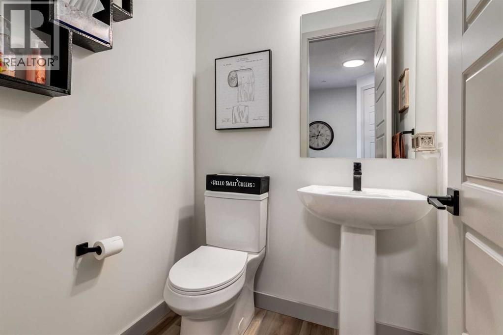 167 Hotchkiss Manor Se, Calgary, Alberta  T3S 0G5 - Photo 17 - A2277361