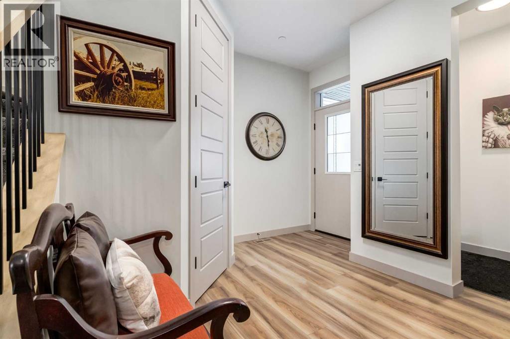 167 Hotchkiss Manor Se, Calgary, Alberta  T3S 0G5 - Photo 3 - A2277361