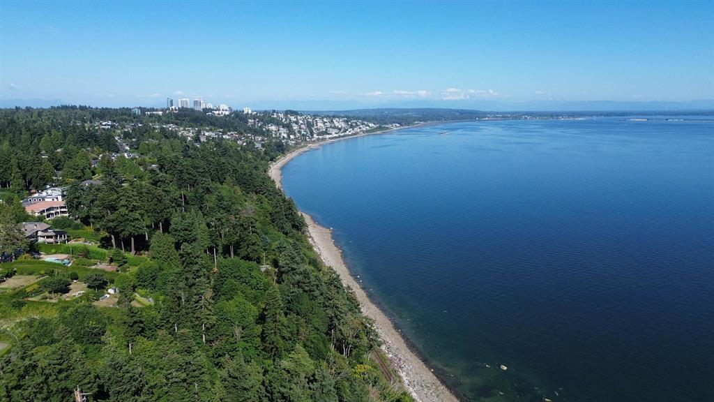 13752 Marine Drive, White Rock, British Columbia  V4A 1A4 - Photo 9 - R3089972