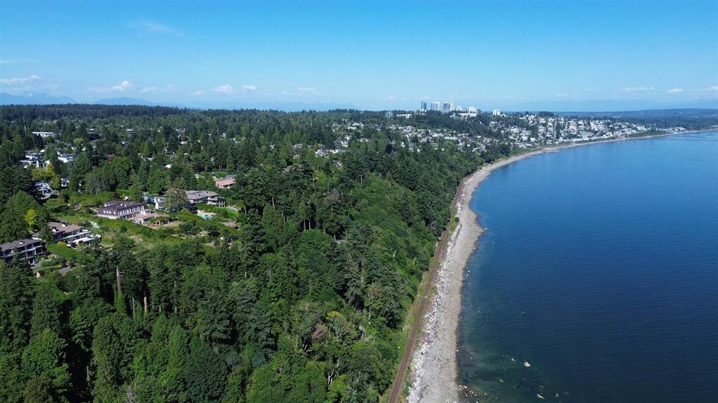 13752 Marine Drive, White Rock, British Columbia  V4A 1A4 - Photo 40 - R3089972