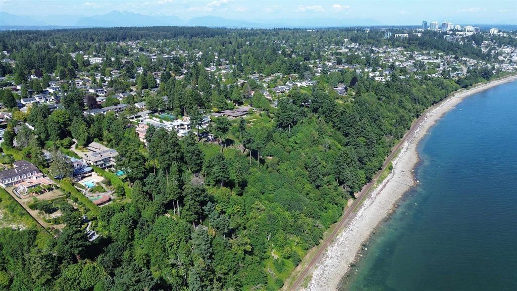 13752 Marine Drive, White Rock, British Columbia  V4A 1A4 - Photo 36 - R3089972