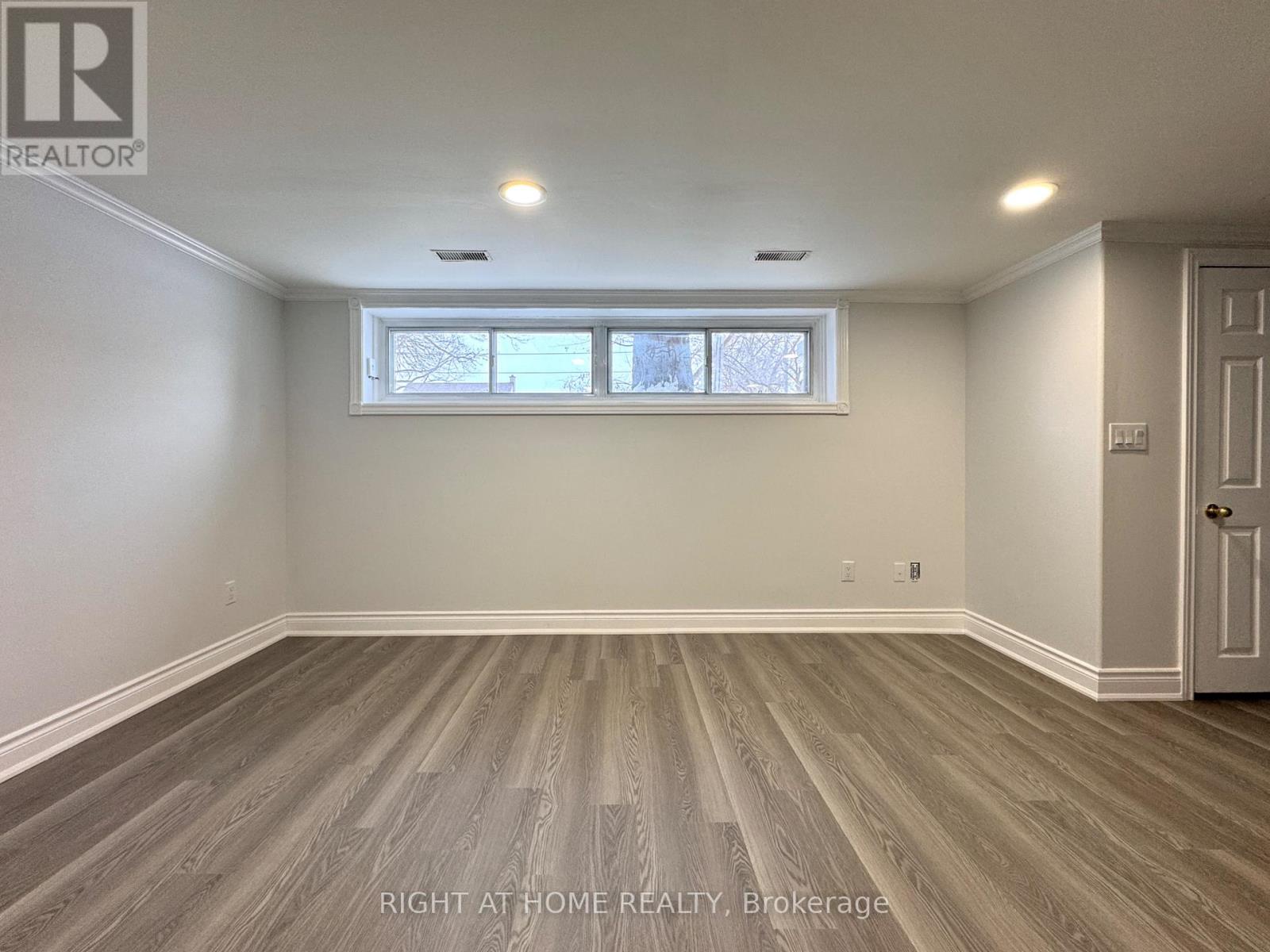 Basement - 413 Fernleigh Circle S, Richmond Hill, Ontario  L4C 1E7 - Photo 9 - N12789734