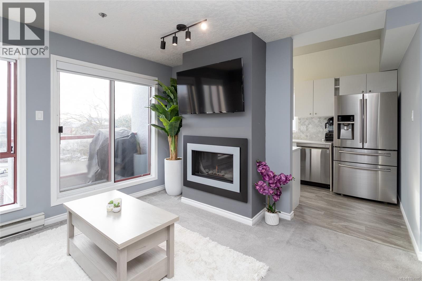 408 520 Dunedin St, Victoria, British Columbia  V8T 2L6 - Photo 7 - 1024985