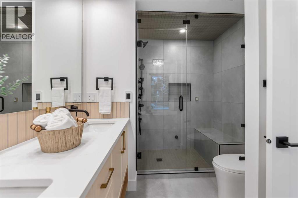 1024 Lake Christina Way Se, Calgary, Alberta  T2J 2R3 - Photo 13 - A2276467