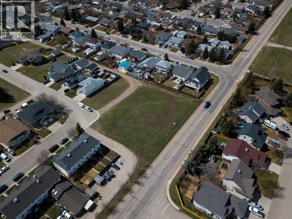 346 Parkview Estates, Strathmore, Alberta  T1P 1K8 - Photo 24 - A2284904