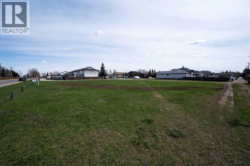 346 Parkview Estates, Strathmore, Alberta  T1P 1K8 - Photo 7 - A2284904