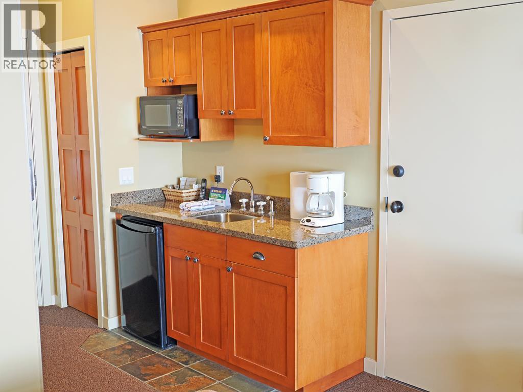 255 Feathertop Way Unit# 327, Big White, British Columbia  V1P 1T4 - Photo 10 - 10375956