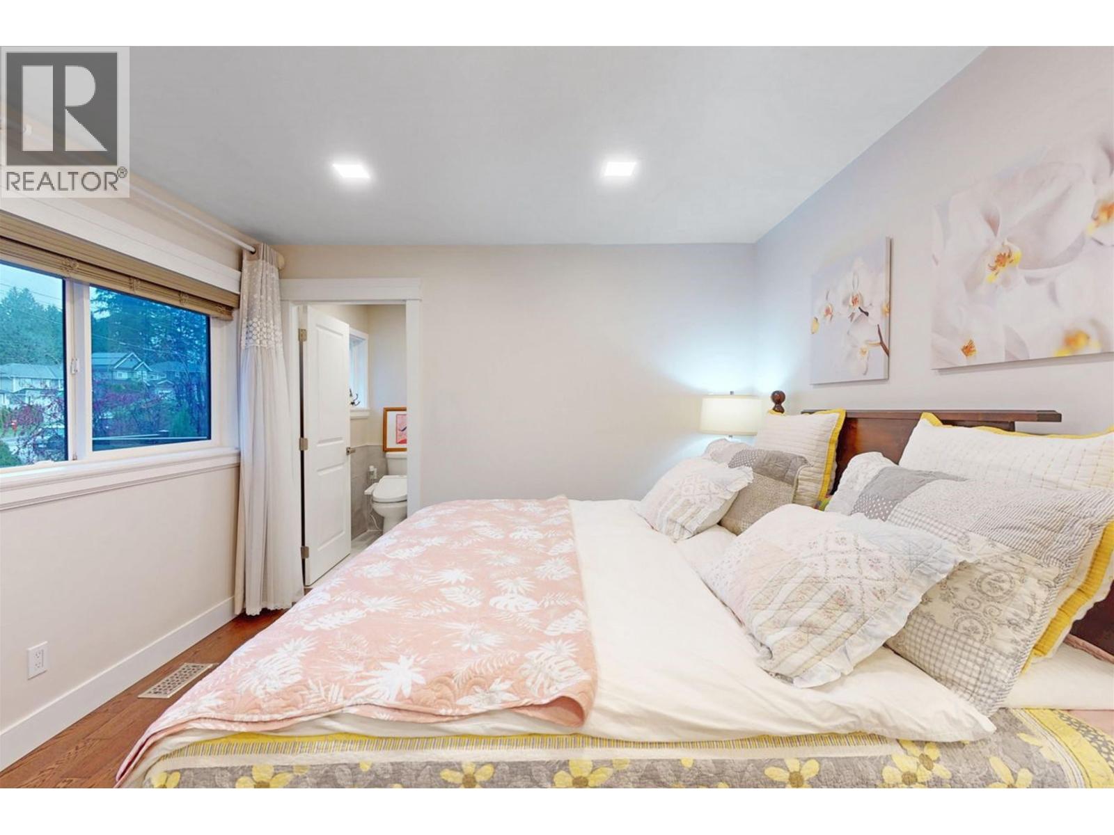 922 Seacrest Court, Port Moody, British Columbia  V3H 1K5 - Photo 14 - R3069934