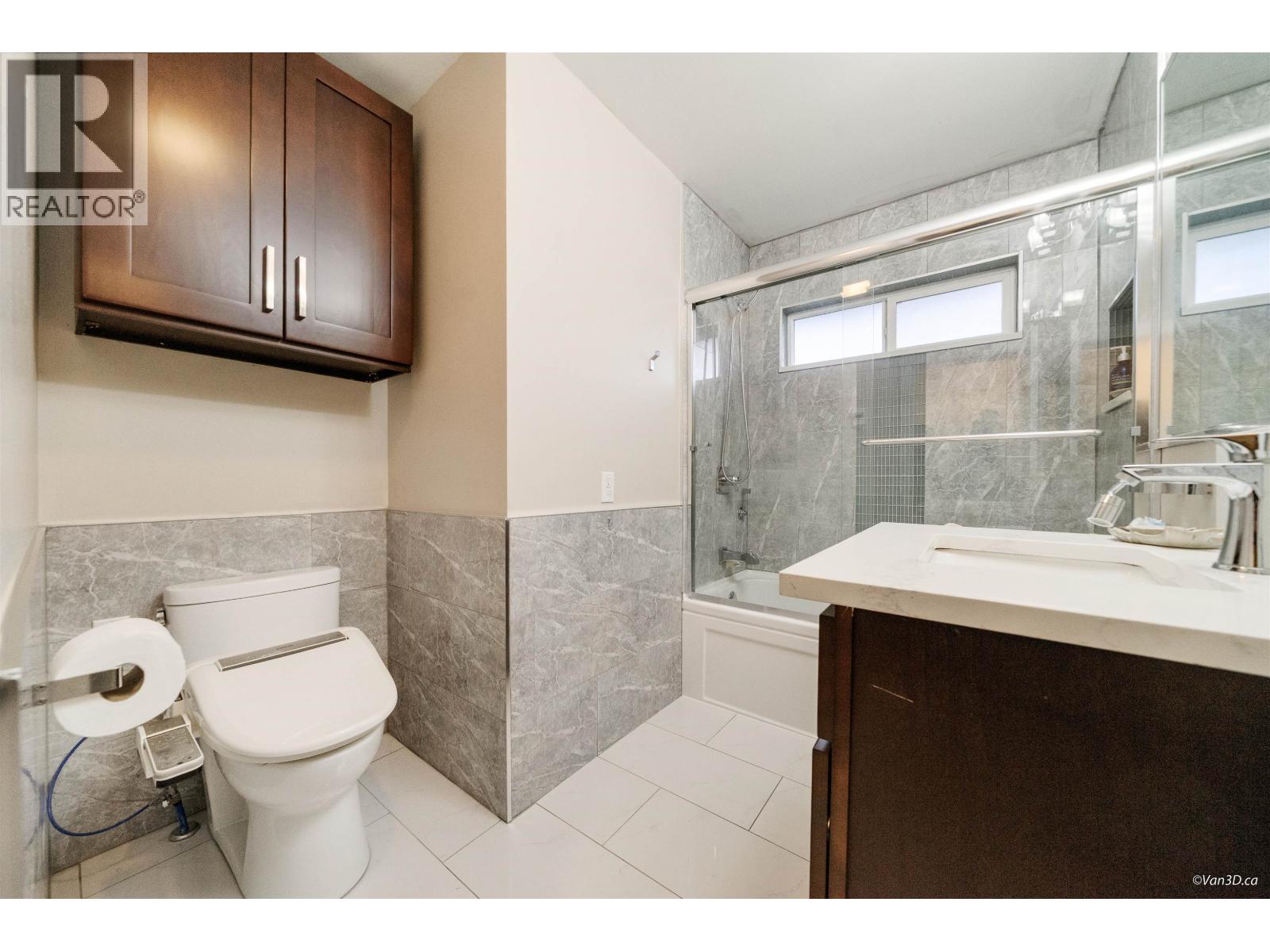 922 Seacrest Court, Port Moody, British Columbia  V3H 1K5 - Photo 19 - R3069934