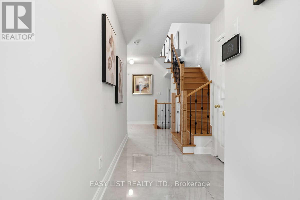 15 Coolspring Crescent, Caledon, Ontario  L7E 1W6 - Photo 9 - W12780936