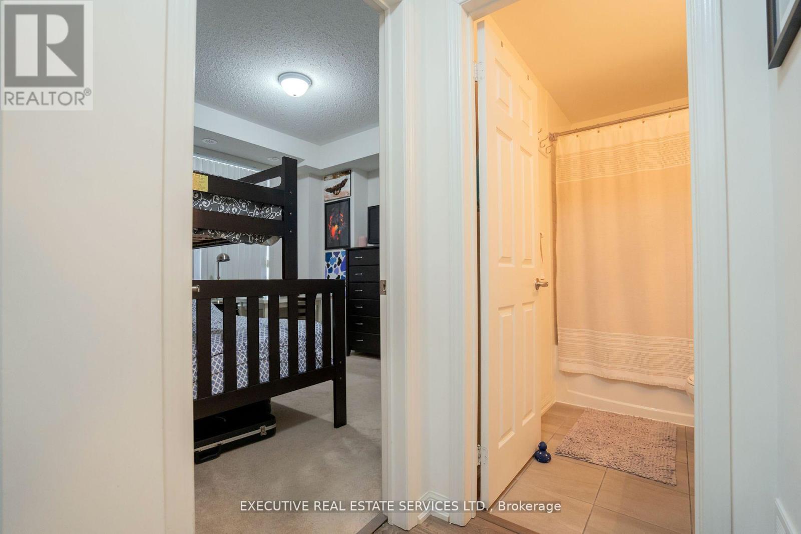 130 - 1 Beckenrose Court, Brampton, Ontario  L6Y 6G2 - Photo 10 - W12790164