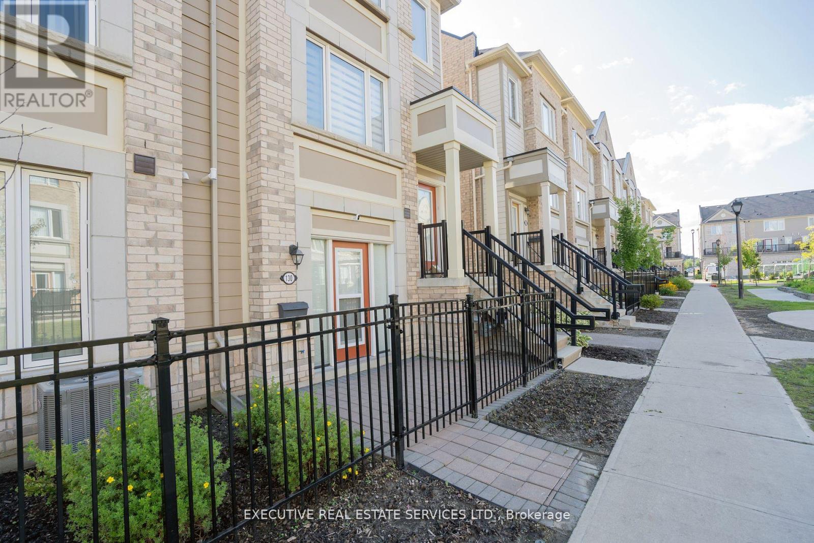 130 - 1 Beckenrose Court, Brampton, Ontario  L6Y 6G2 - Photo 7 - W12790164