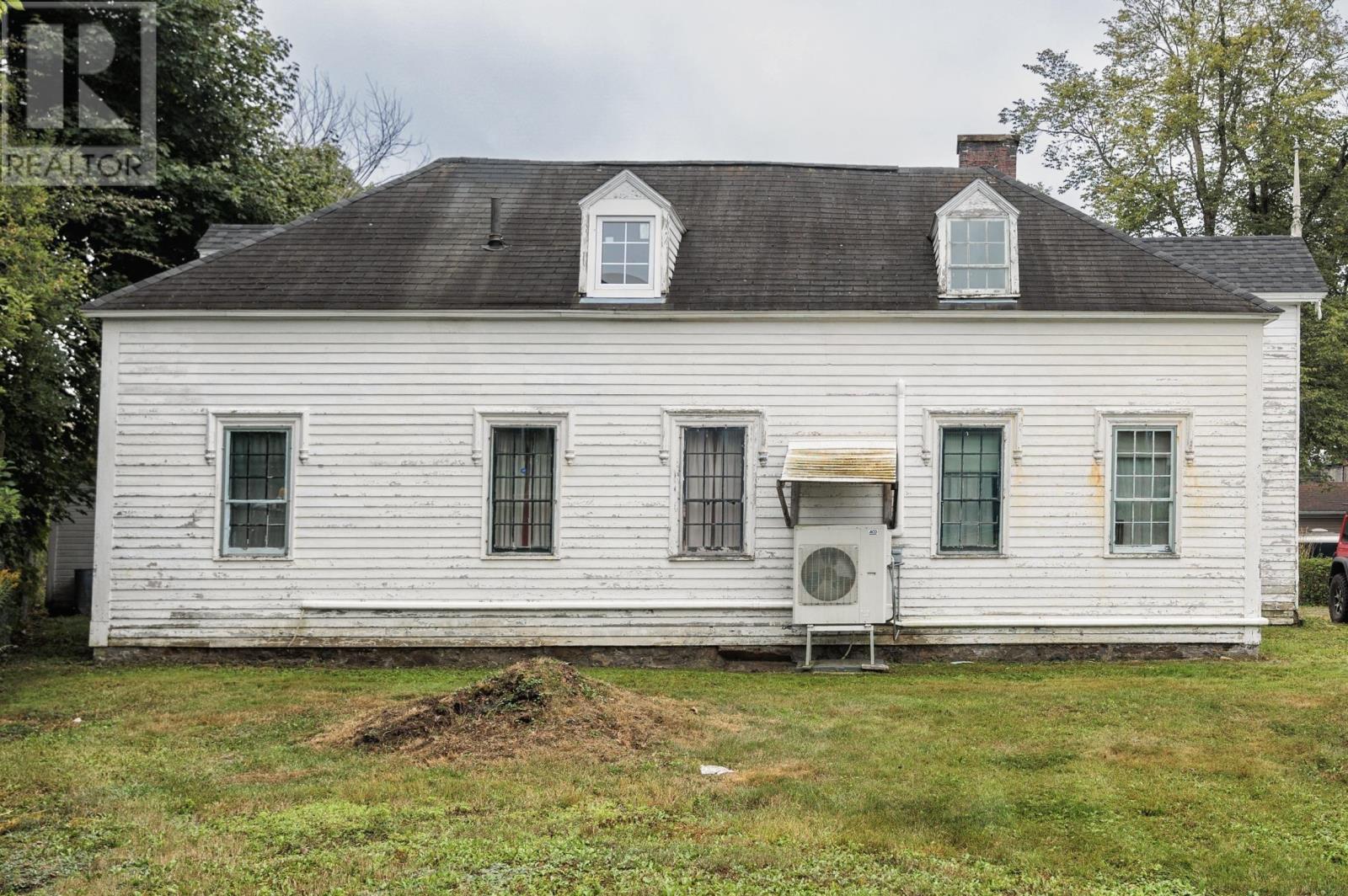 29 Willow Street, Truro, Nova Scotia  B2N 4Z5 - Photo 5 - 202522025