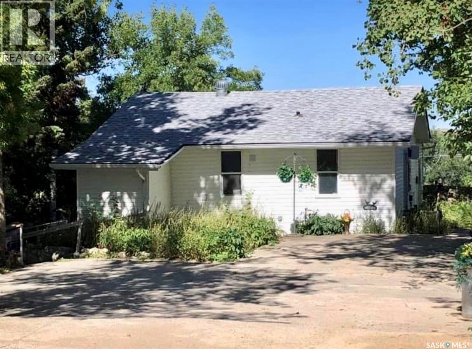 104 Briere Drive, Regina Beach, Saskatchewan  S0G 4C0 - Photo 2 - SK028557