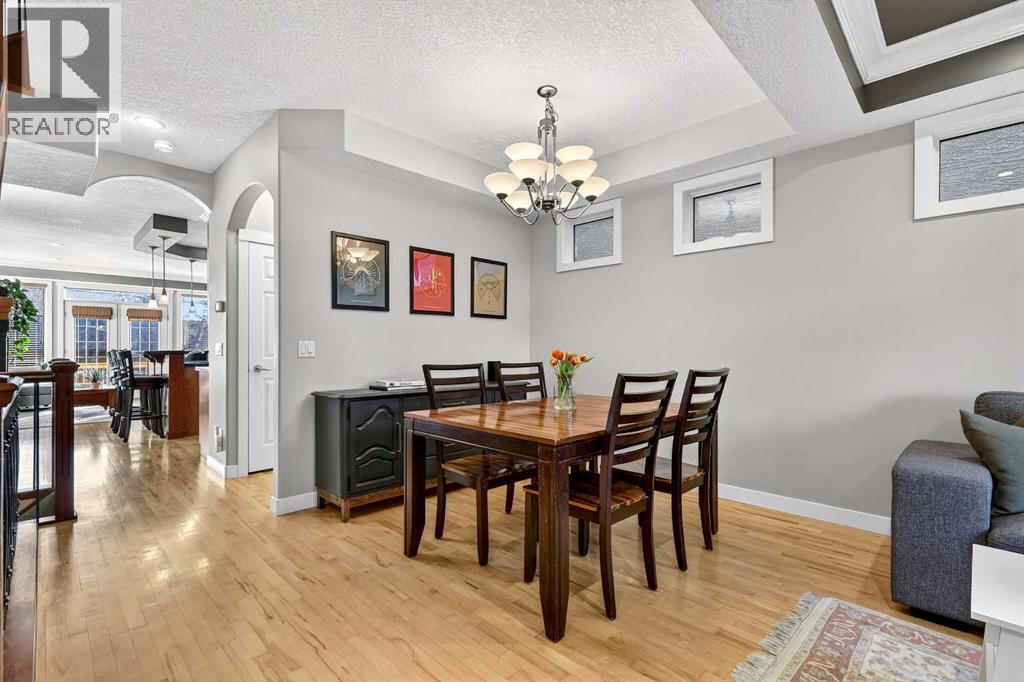 2410 35 Street Sw, Calgary, Alberta  T3E 2Y1 - Photo 7 - A2285066