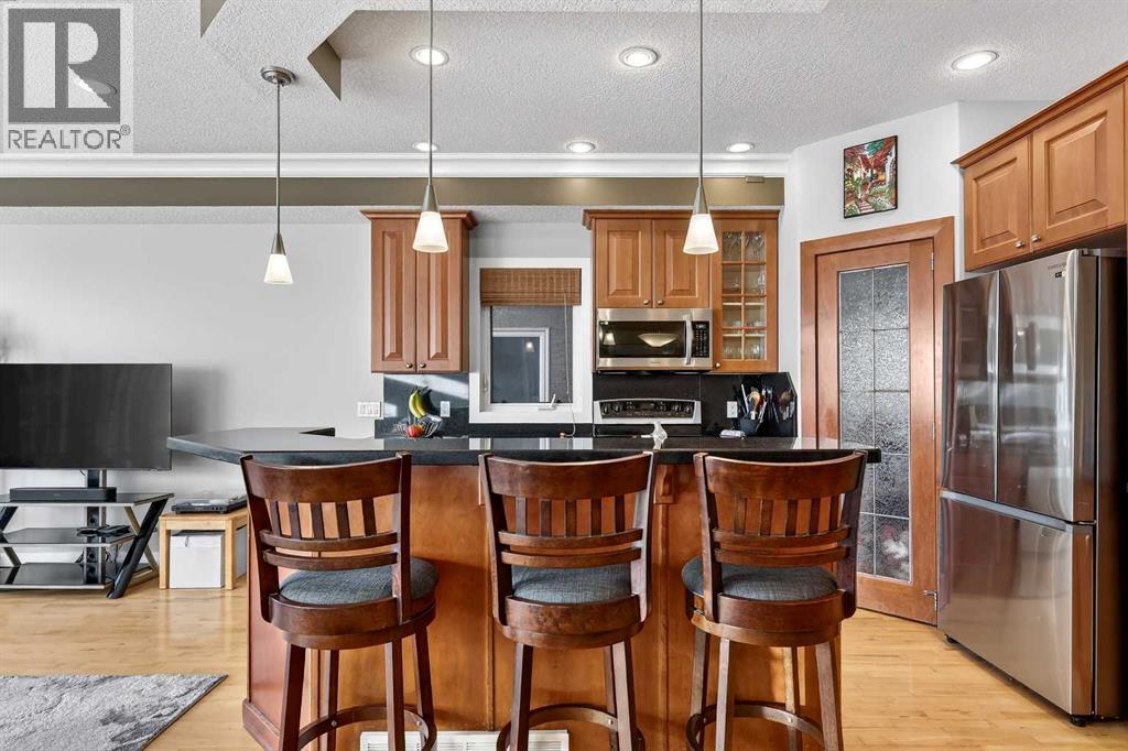 2410 35 Street Sw, Calgary, Alberta  T3E 2Y1 - Photo 8 - A2285066