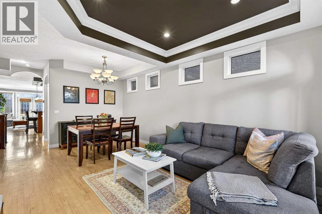 2410 35 Street Sw, Calgary, Alberta  T3E 2Y1 - Photo 6 - A2285066