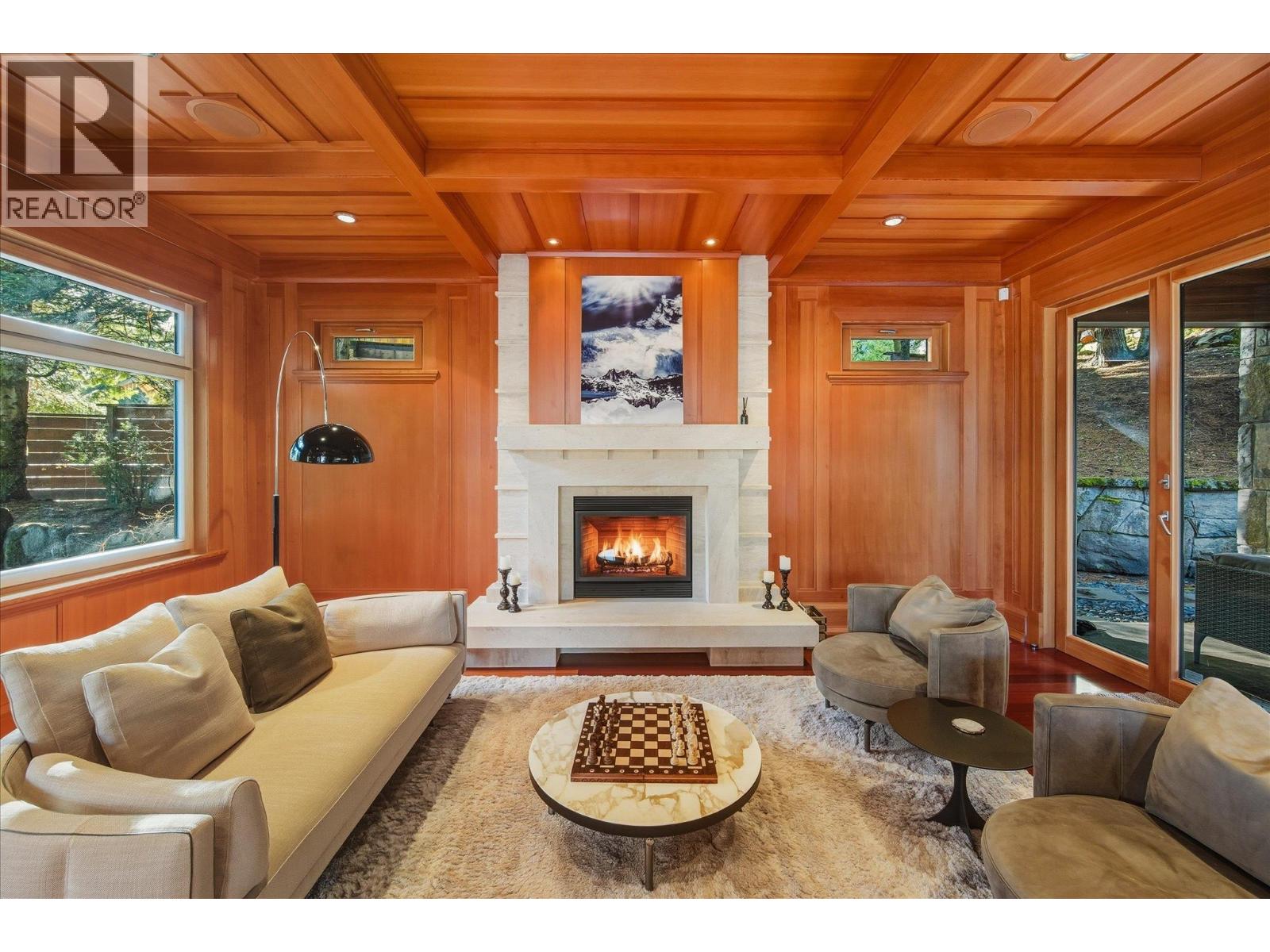 7425 Treetop Lane, Whistler, British Columbia  V8E 0E9 - Photo 12 - R3090053