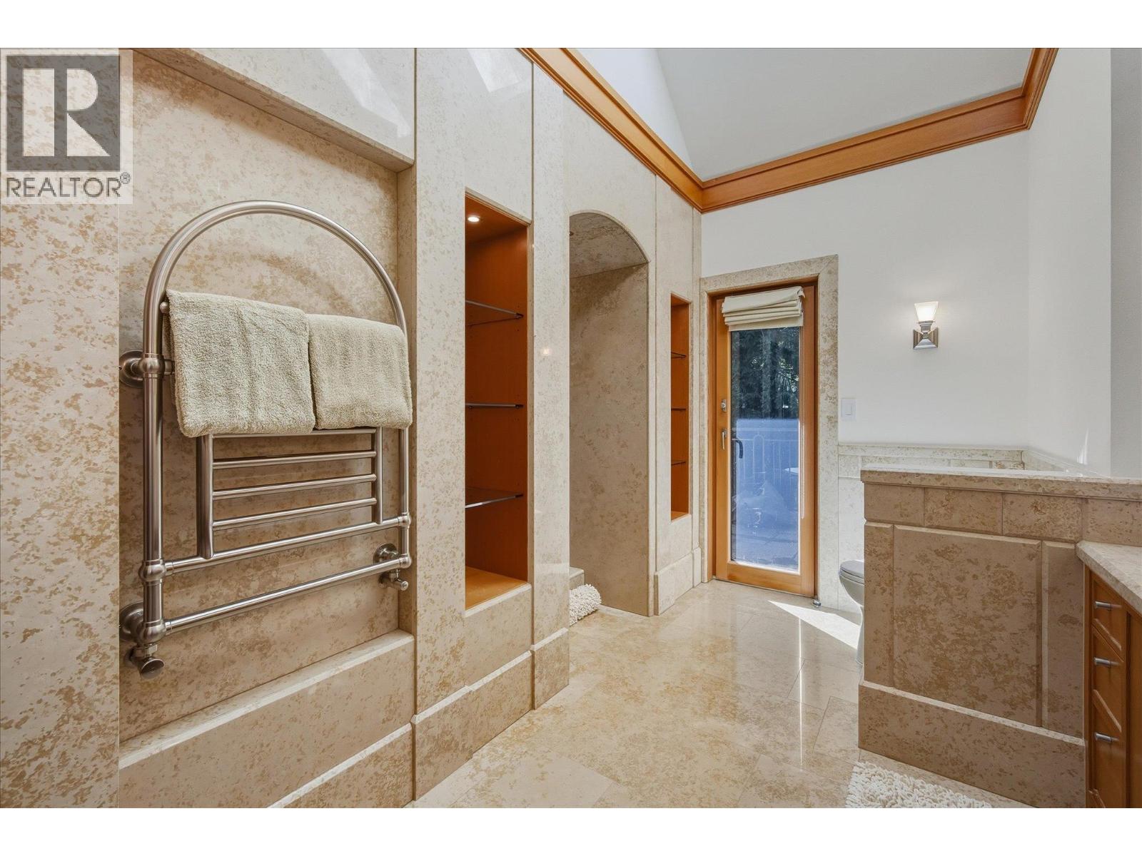 7425 Treetop Lane, Whistler, British Columbia  V8E 0E9 - Photo 34 - R3090053