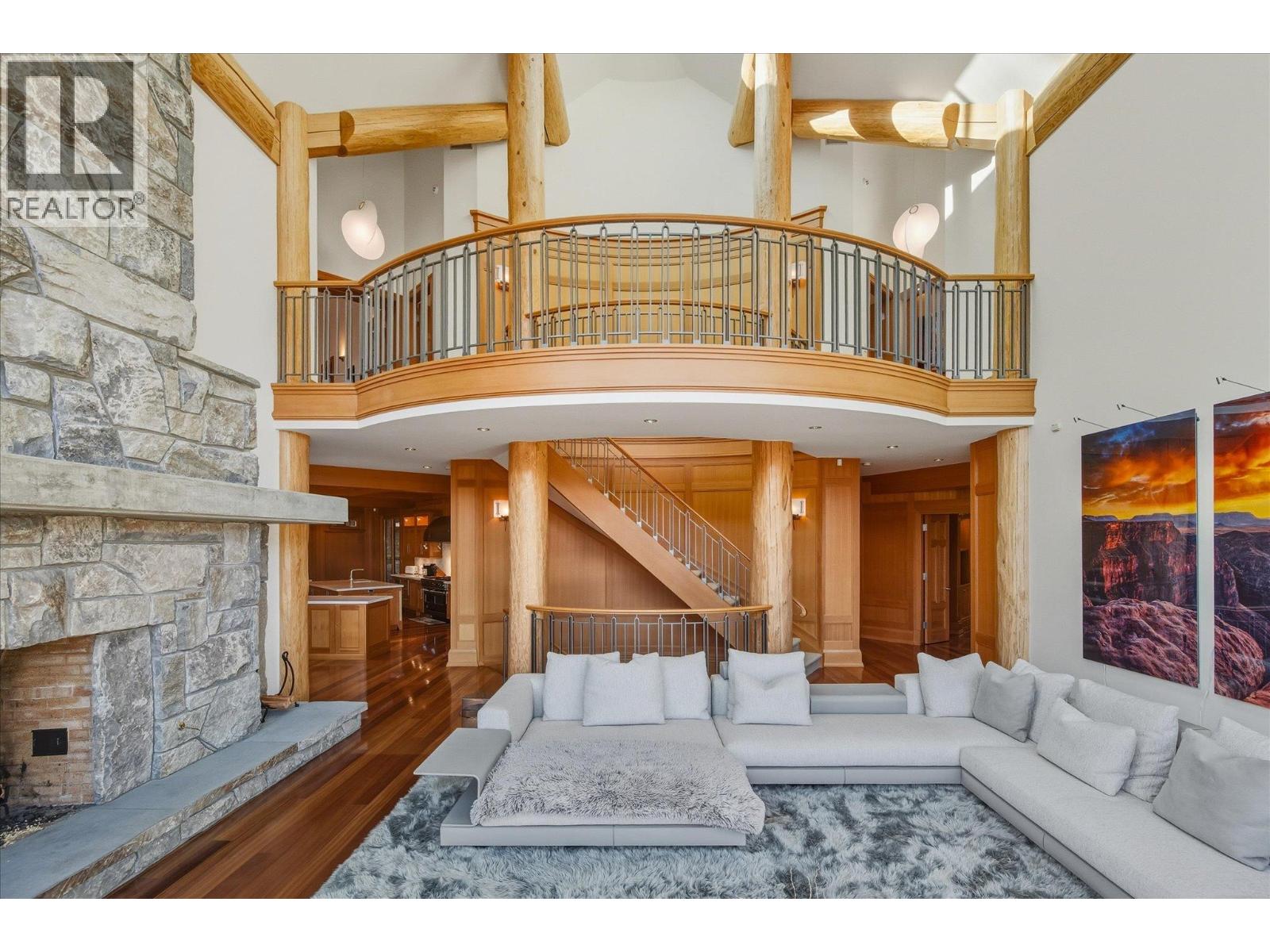 7425 Treetop Lane, Whistler, British Columbia  V8E 0E9 - Photo 7 - R3090053